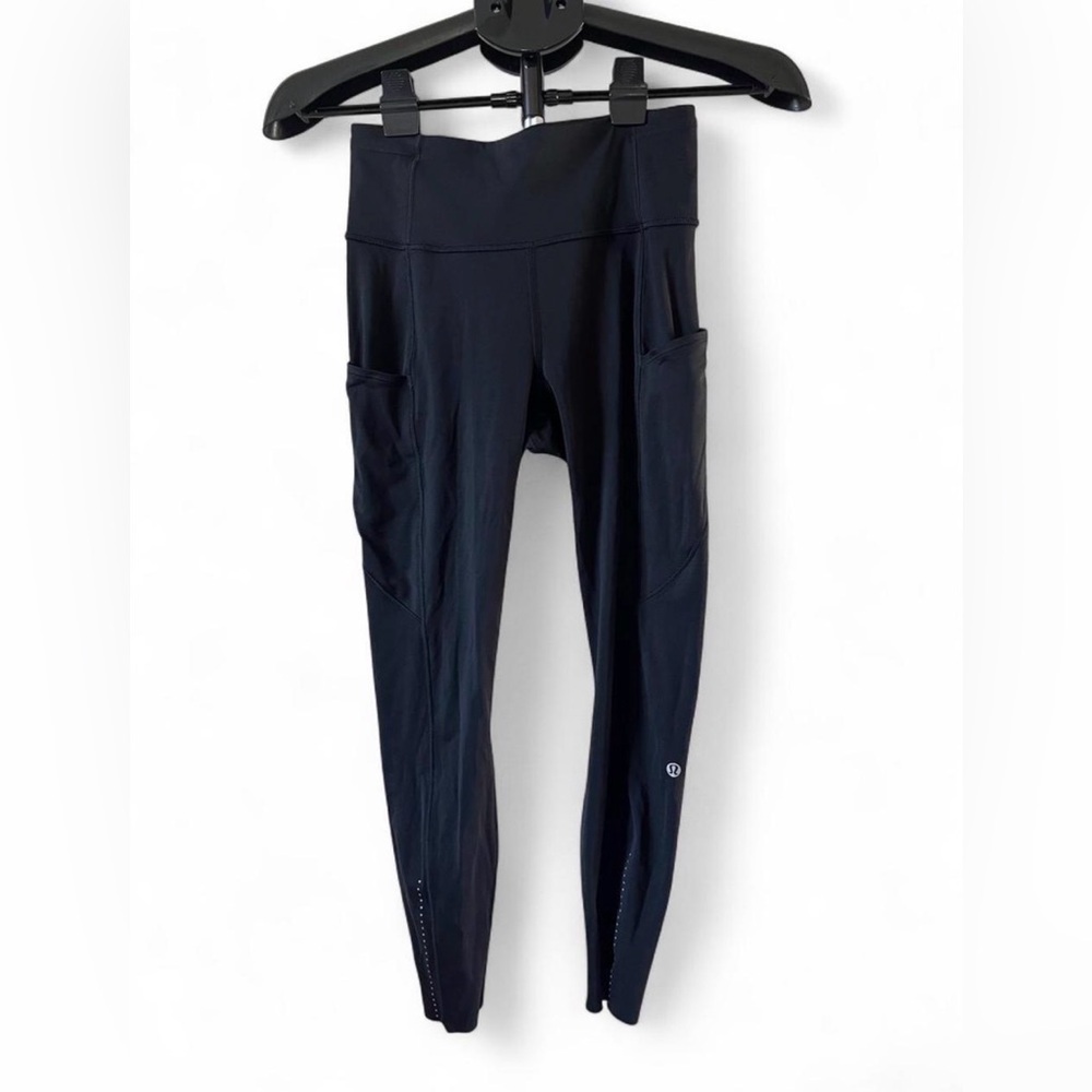 Lululemon Fast and Free High-Rise Leggings With Pockets, Size 4